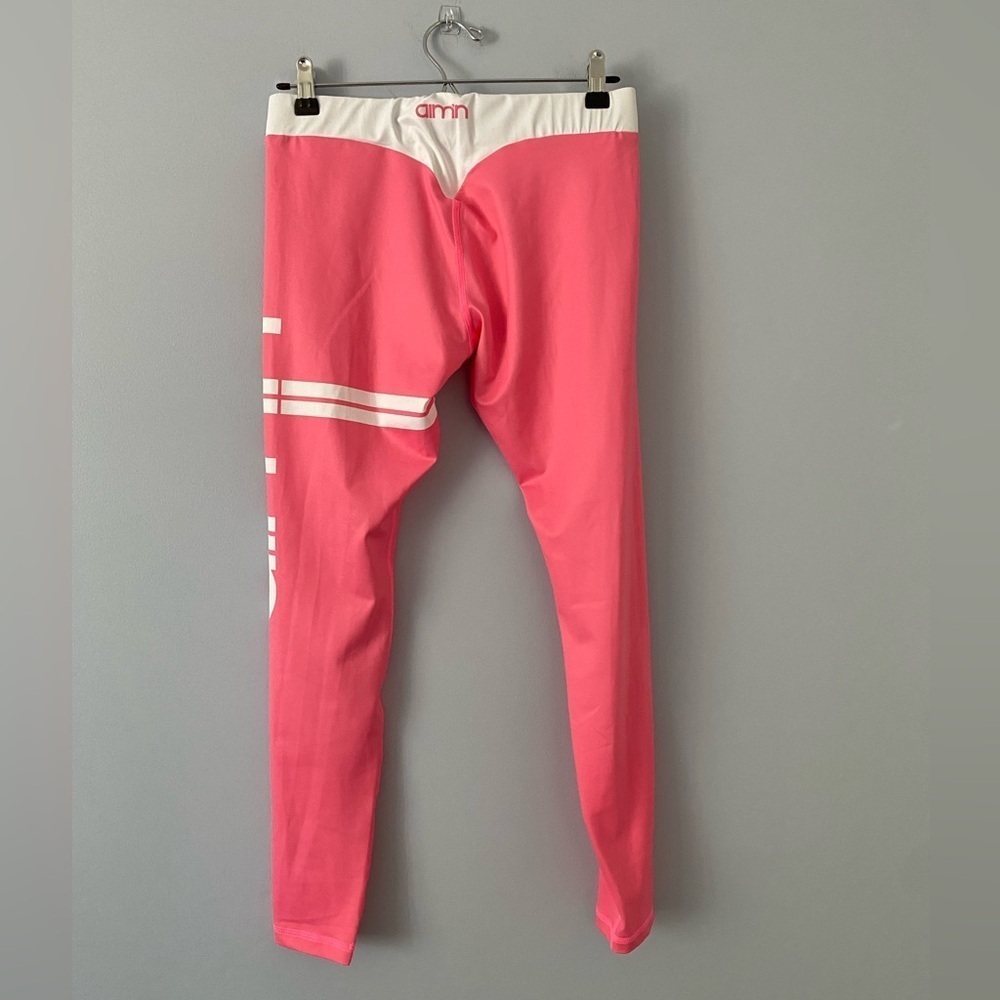 NWT aim’n Sportswear Signature Pink Stripe Tights Size Medium, Pink/White - Picture 3 of 11